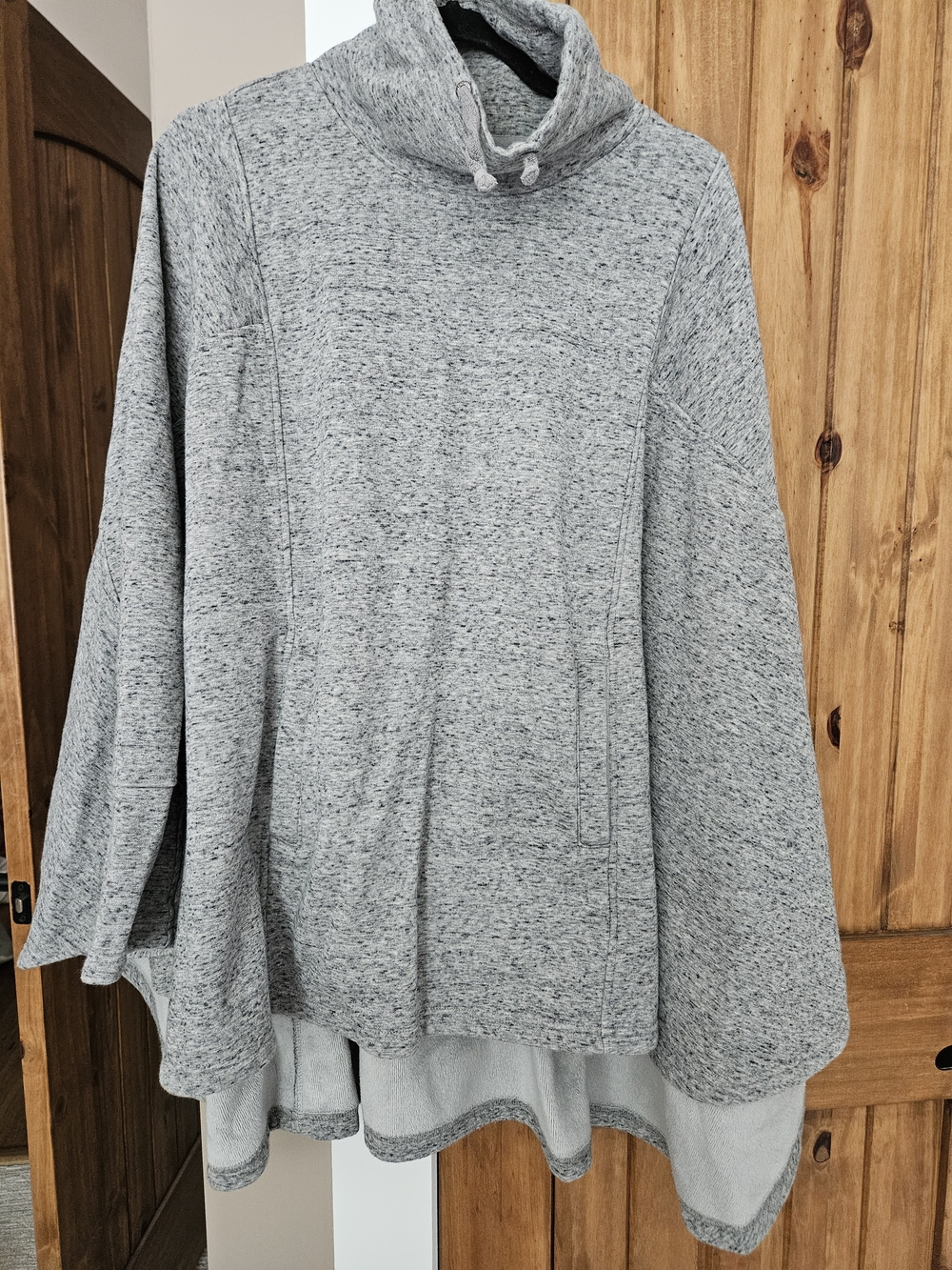UGG Gray Pancho